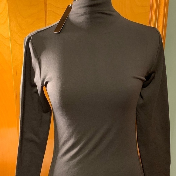 Forever 21 Grey turtleneck long sleeve - Picture 1 of 3